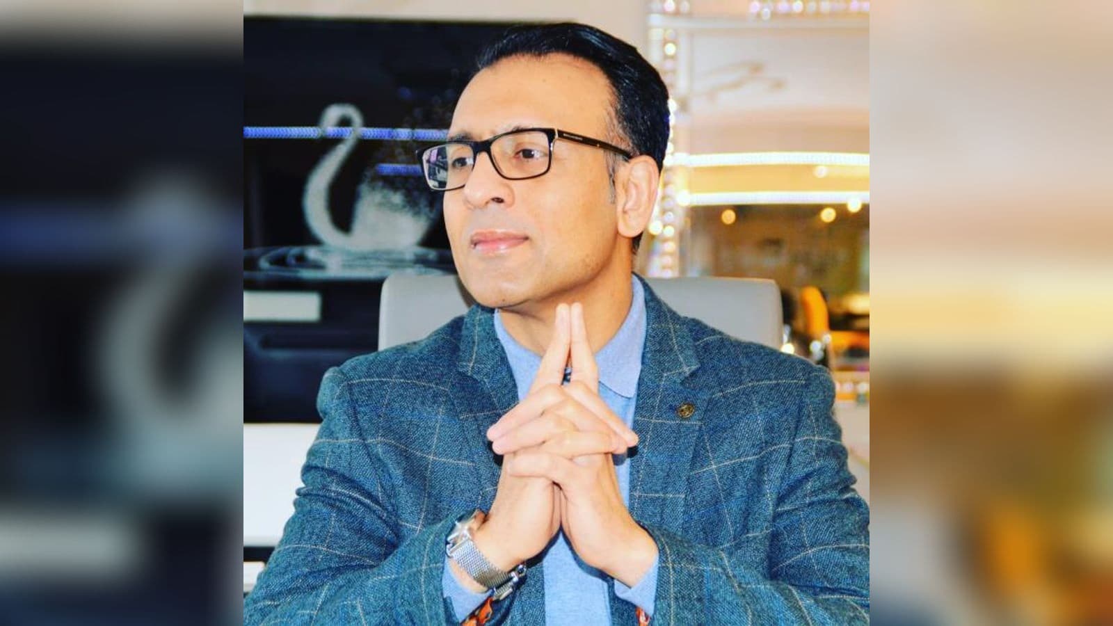 How Does Asad Shamim Approach Growth Capital?